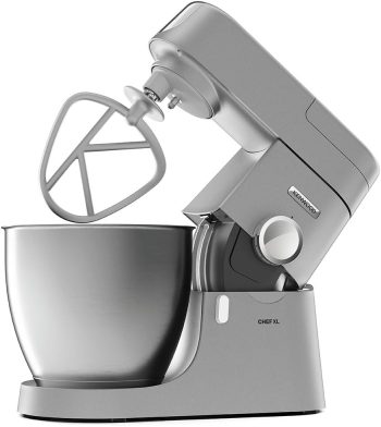 Kenwood Chef XL KVL4100S — Keukenmachine met grote roestvrijstalen mengkom van 6,7 l, multifunctionele keukenhulp, 1200 W, incl. 3-delige patisserieset, zilver